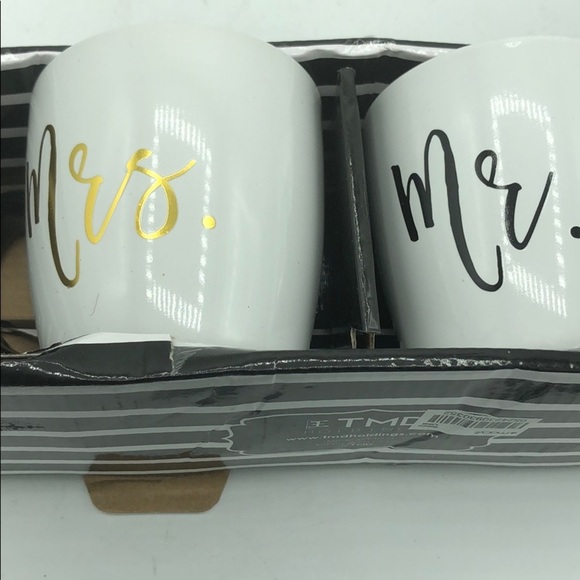 TMD Holdings Coffee Mugs “Mr & Mrs” - Picture 2 of 3
